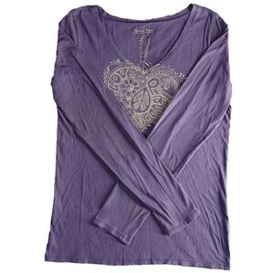 Lucky Tee heart tribal graphic long sleeve tee shirt size large